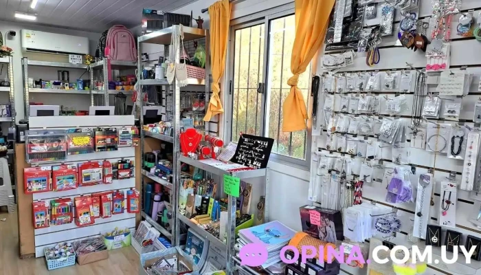 Lo De Monica Interior - Montevideo