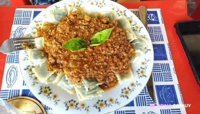 Lo De Olga Nautico Sport Comida Y Bebida - Juan L. Lacaze