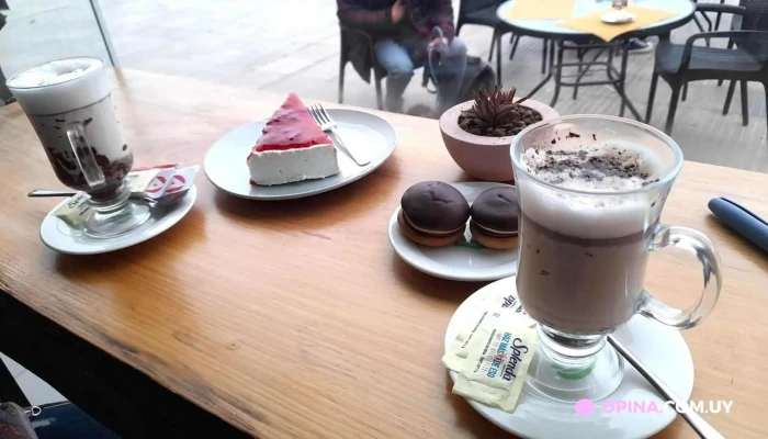 Los Duendes -  Capuchino - Piri&aacute;polis