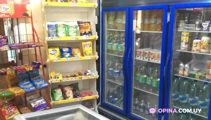 Los Gurises -  Interior - Tupambaé