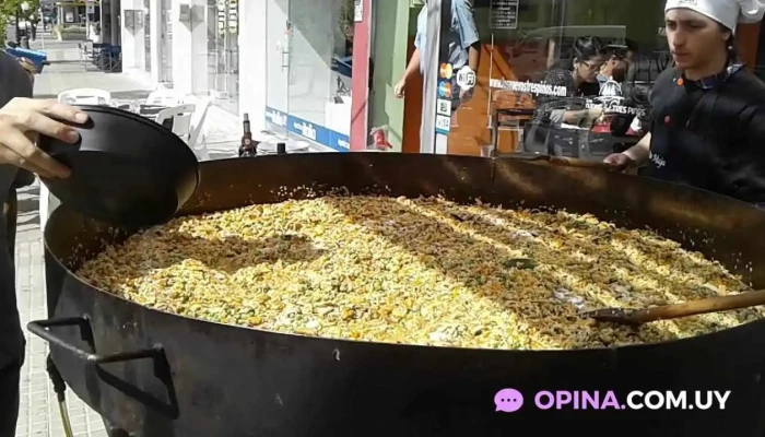 Los Tres Pinos -  Videos - Paysandú