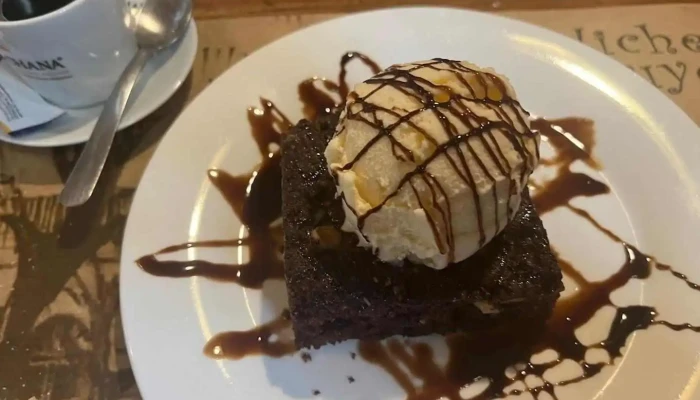 Los Yuyos -  Comida Y Bebida - Montevideo