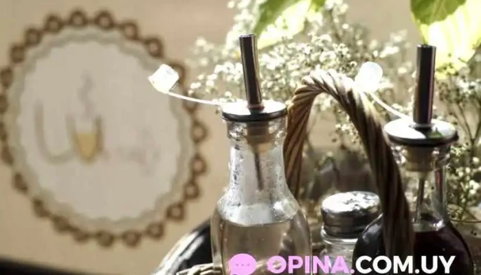 Lu -  Cafe Del Propietario - Montevideo