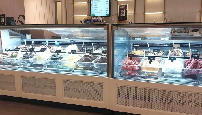 Luccianos Comentario 1 - Montevideo