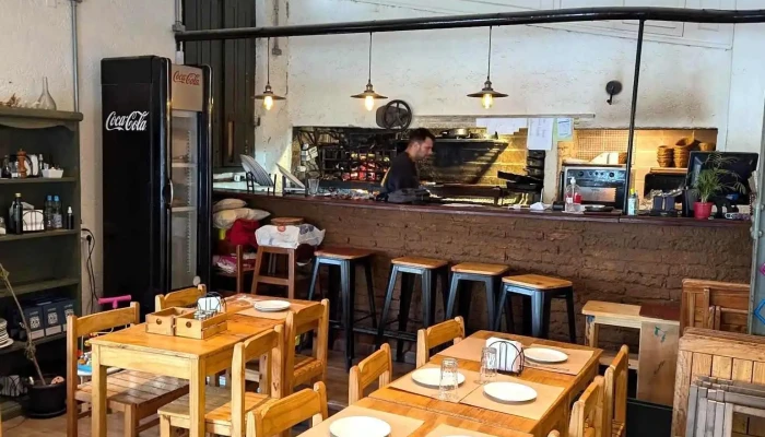 Lucien Parrilla -  Ambiente - Montevideo