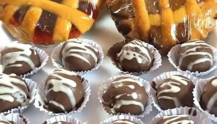 M Y A Cafeteria Y Pizzeria Comida Y Bebida - Castillos