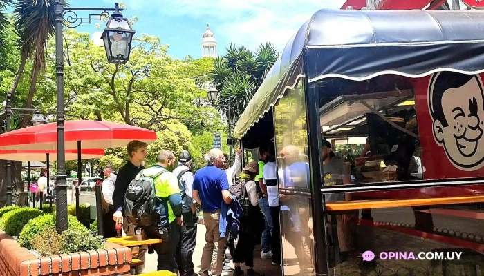 Macanudo -  Videos - Montevideo