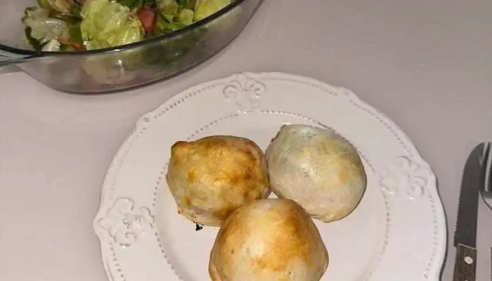 Madre Mia Empanadas Carrasco -  Comida Reconfortante - Montevideo