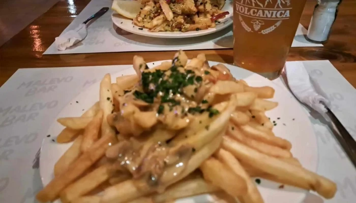 Malevo Bar -  Papas Fritas - Montevideo