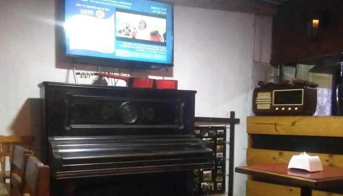 Mama Mia Pizzeria -  Comentario 5 - Tacuaremb&oacute;