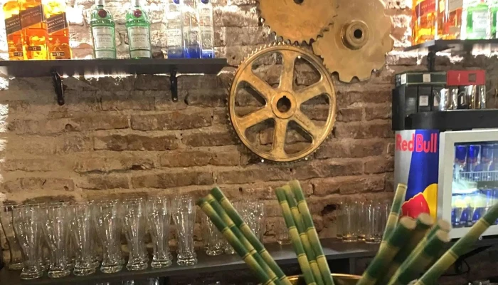 Manhattan -  Comentario 1 - Montevideo