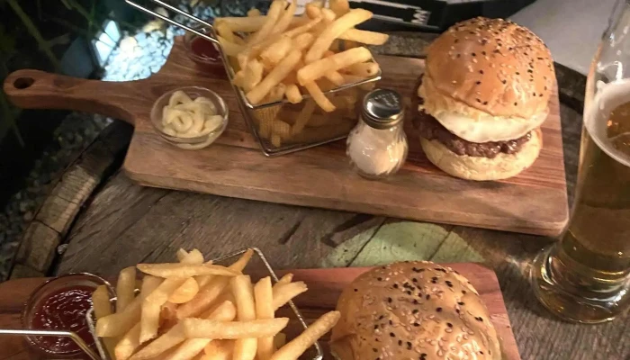 Manhattan -  Comentario 2 - Montevideo