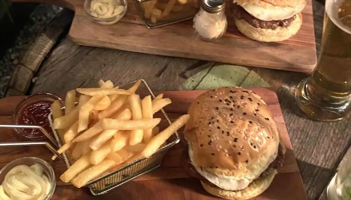 Manhattan -  Comidas Y Bebidas - Montevideo