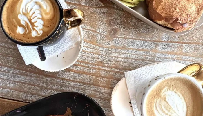 Mansalva Cafe Croissant - Las Grutas