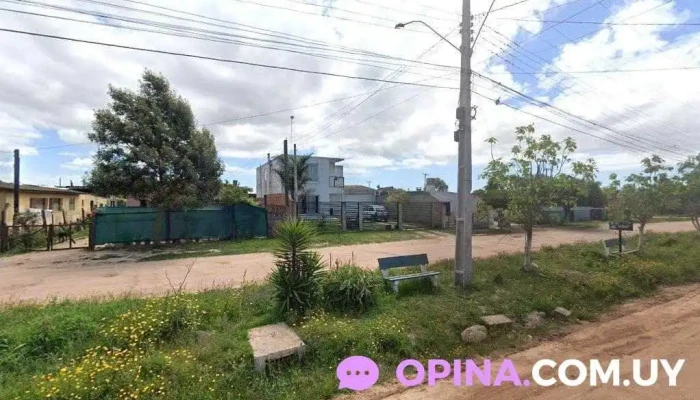 Manuk's Barber Shop - 75 - União