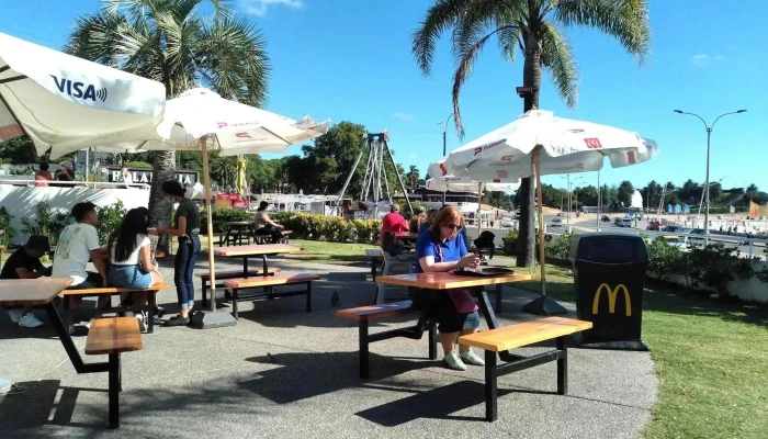 Mcdonalds Ambiente - Montevideo