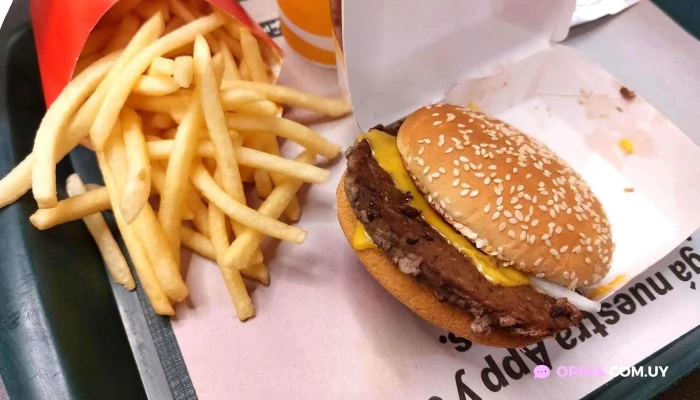 Mcdonalds Comida Reconfortante - Montevideo