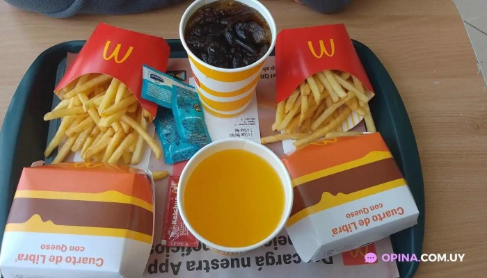 Mcdonalds Comida Reconfortante - Las Piedras