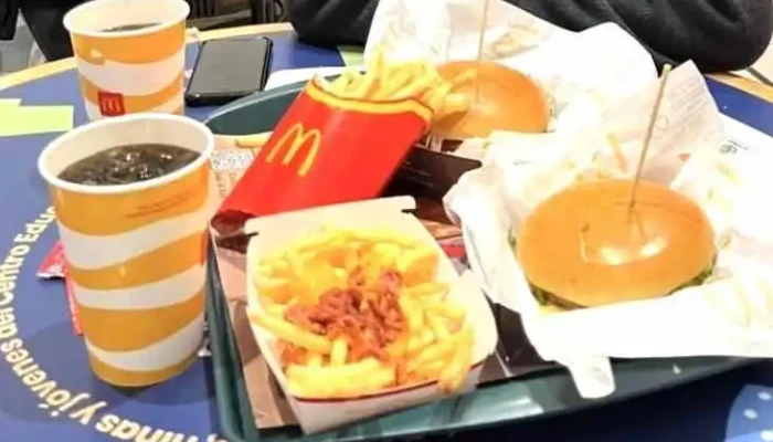 Mcdonalds Comida Reconfortante - Montevideo
