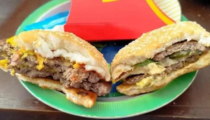 Mcdonalds Comida Y Bebida - Montevideo