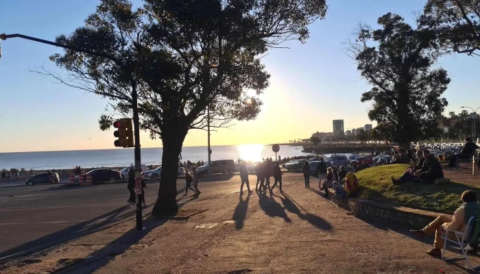 Mcdonalds Juegos Del Parque Rodo - Montevideo