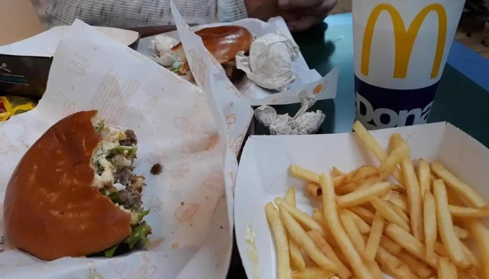 Mcdonalds Papas Fritas - Ciudad de la Costa