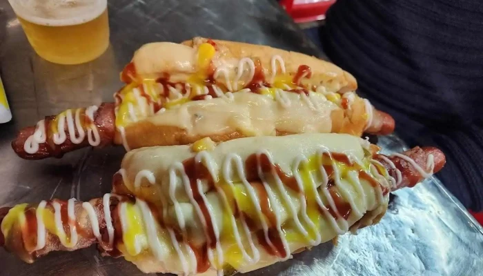 Mcqueens Comida Y Bebida - Rivera