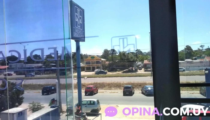 Medica Uruguaya   Policlinica Solymar Edificio - Ciudad de la Costa