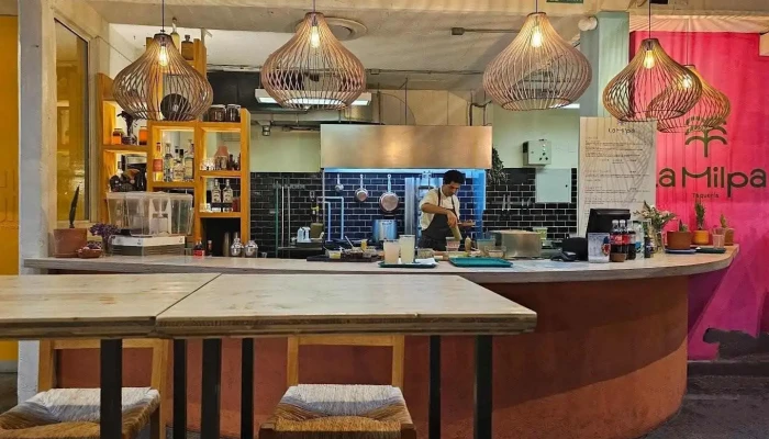 Mercado Ferrando -  Ambiente - Montevideo