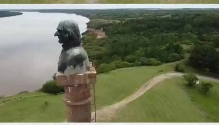 Meseta De Artigas Resto Ancap Chapicuy Videos - Chapicuy