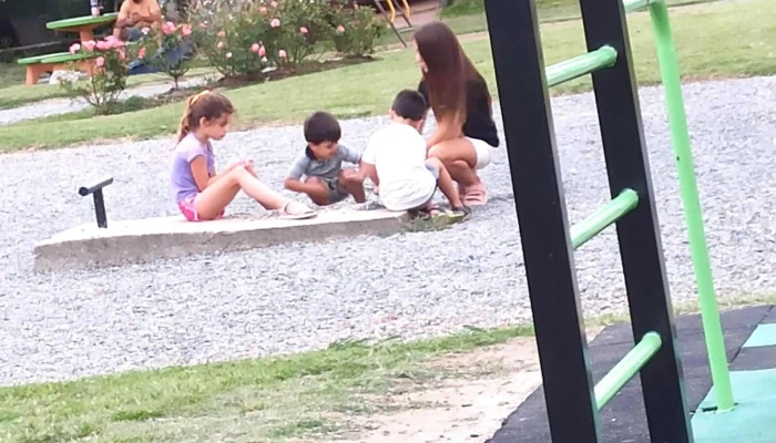 Mi Placita -  Comentario 3 - Cardona