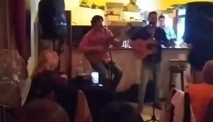 Mi Viejo Bar -  Videos - Las Piedras