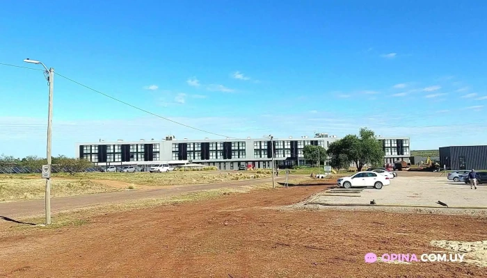 Midland Hotel Resort All Inclusive Videos - Paso de los Toros