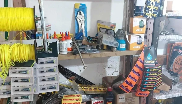 Minimercado 360 -  Interior - Estación Porvenir