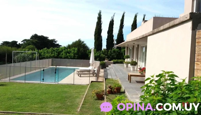 Mirador De La Tahona -  Servicios - Barros Blancos