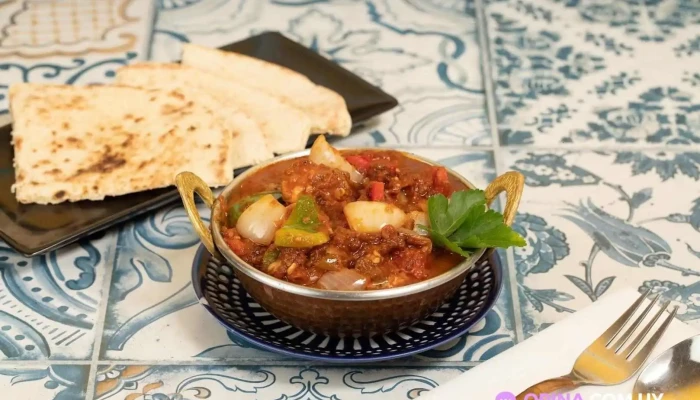 Moksha -  Indian Street Food And Curry Bar Comida Y Bebida - Montevideo