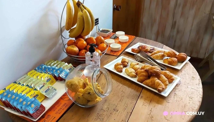 Mon Petit Hotel -  Comidas Y Bebidas - Rosario