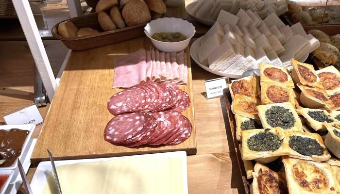 Monas -  Comentario 4 - Punta del Este