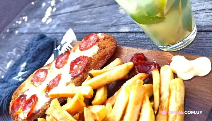 Montevideo Beer Company Mbc Comidas Y Bebidas - Montevideo