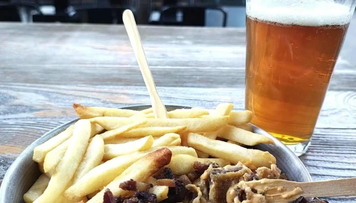 Montevideo Beer Company Mbc Papas Fritas - Montevideo