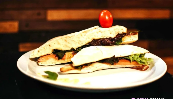 Montevideo Brew House -  Comidas Y Bebidas - Montevideo