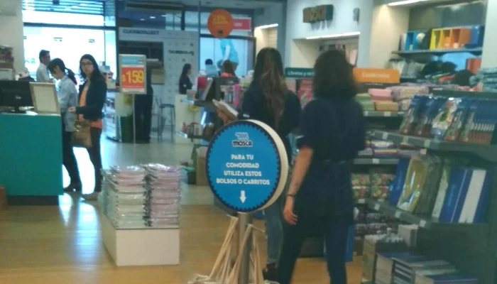 Mosca -  Direccion - Montevideo