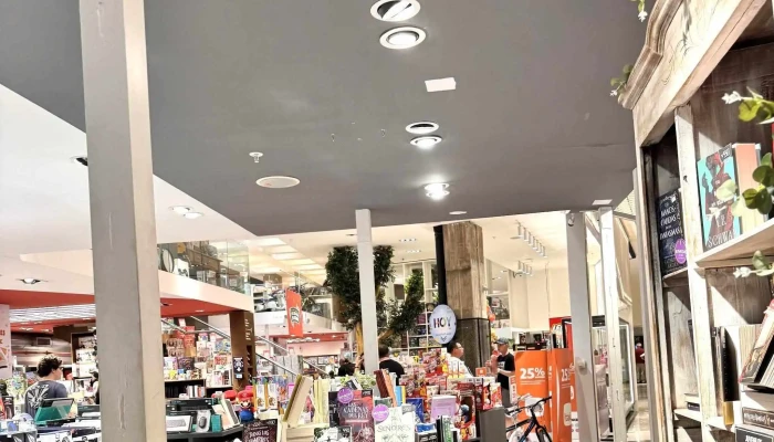 Mosca -  Donde - Montevideo