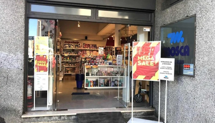 Mosca -  Sitio Web - Pando