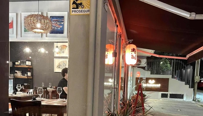 Moshi Moshi -  Comentario 4 - Canelones