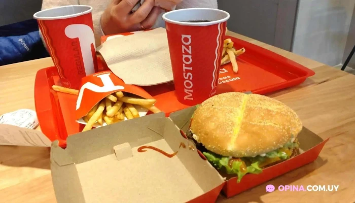 Mostaza -  Hamburguesa - Punta del Este