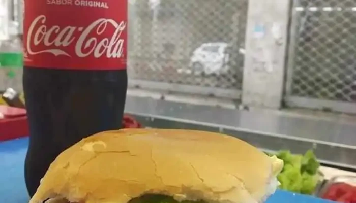 Mucho Gusto -  Hamburguesa - Montevideo