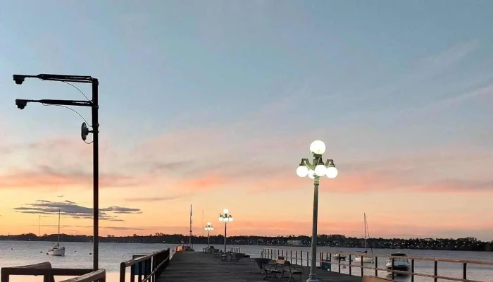 Muelle de Madera - 70000 Col. Del Sacramento