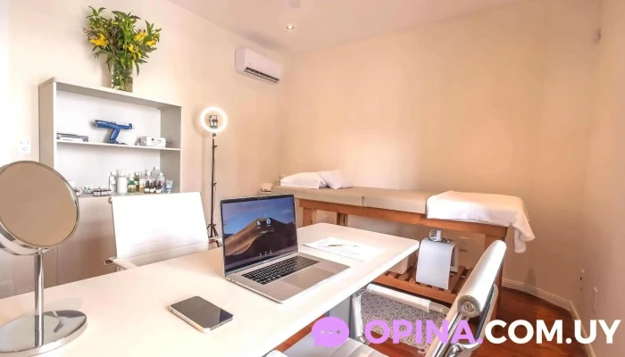 Murillo Medicina Estetica Del Propietario - Montevideo