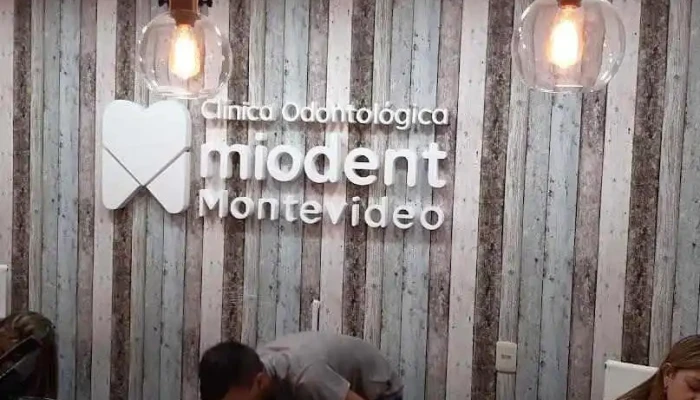 Mvd Clínica Odontológica - Montevideo